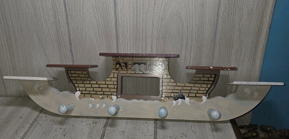 Vintage Noah's Ark Handpainted Wall Mount 5 Tier Display Shelf Knobs Nursery
